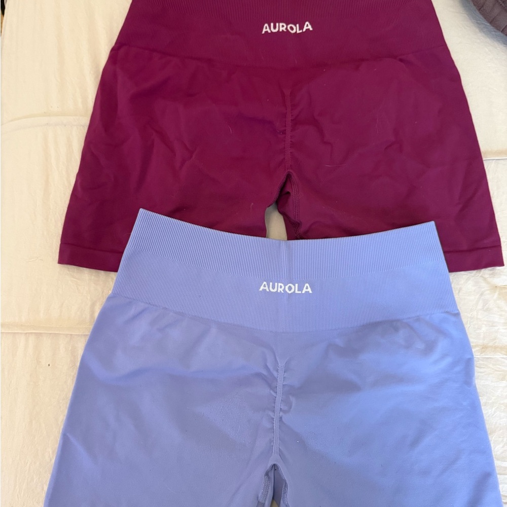 Aurora Women’s High-Waist Seamless Workout Shorts — Burgundy & Lavender